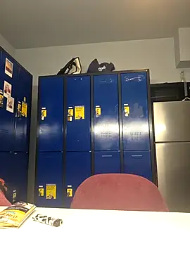 Hausverbot3 online show from April 19, 2026, 12:00 am