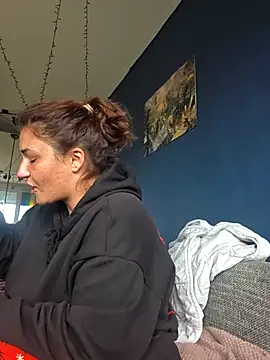 Snapshot of Hausverbot3 chatting on June 9, 2026, 5:57 pm Hausverbot3 online show from June 9, 2026, 5:57 pm