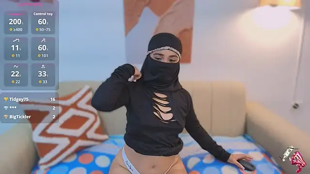 Lailaa lush online show from November 22, 2025, 7:18 am