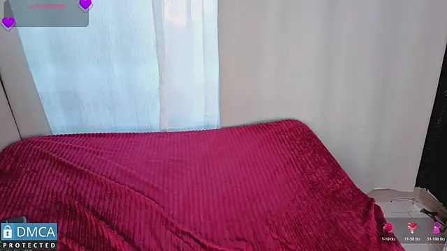 eva delight  online show from May 21, 2026, 12:12 pm