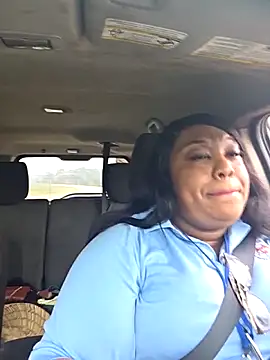 TigOBittiesTheOriginal online show from November 8, 2025, 1:33 pm