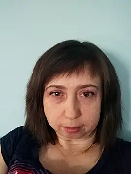 MaryKiki5619 online show from November 14, 2025, 1:43 pm