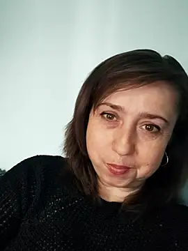 MaryKiki5619 online show from June 17, 2026, 2:40 pm