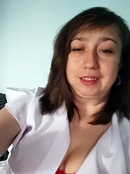 MaryKiki5619 online show from June 19, 2026, 1:15 pm