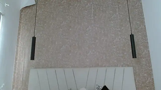 AliceSmity  online show from March 24, 2026, 12:54 pm