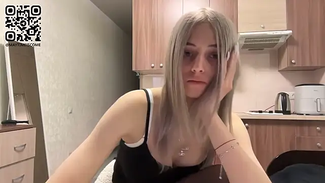 AidaGloshen online show from April 25, 2026, 3:42 pm