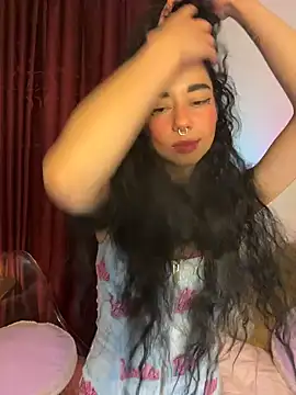 Snapshot of wetbyAlice chatting on February 25, 2026, 12:42 am wetbyAlice online show from February 25, 2026, 12:42 am