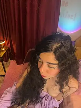 Snapshot of wetbyAlice chatting on March 1, 2026, 1:51 am wetbyAlice online show from March 1, 2026, 1:51 am