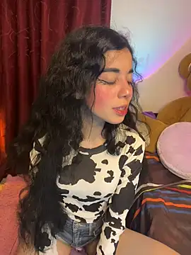 Snapshot of wetbyAlice chatting on March 13, 2026, 11:33 pm wetbyAlice online show from March 13, 2026, 11:33 pm