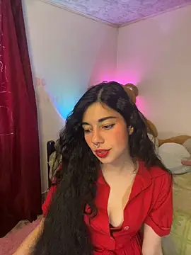 Snapshot of wetbyAlice chatting on May 14, 2026, 9:43 pm wetbyAlice online show from May 14, 2026, 9:43 pm