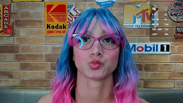 foxy sharlotte online show from December 22, 2025, 6:05 pm