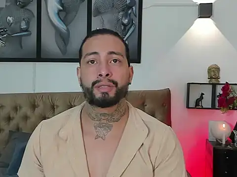 christopher palmerjs online show from November 14, 2025, 11:09 am