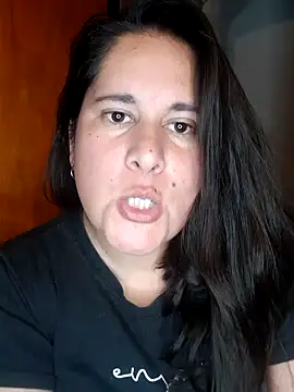 Snapshot of Clara_Arg chatting on November 13, 2025, 1:26 am Clara Arg online show from November 13, 2025, 1:26 am