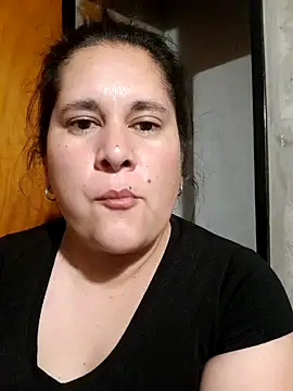 Snapshot of Clara_Arg chatting on November 15, 2025, 2:20 am Clara Arg online show from November 15, 2025, 2:20 am