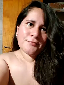 Snapshot of Clara_Arg chatting on November 26, 2025, 2:45 am Clara Arg online show from November 26, 2025, 2:45 am