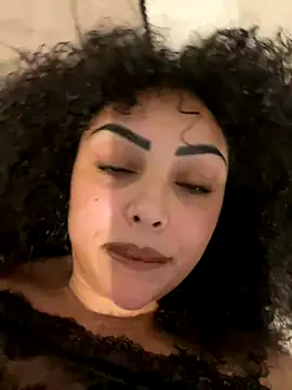 Snapshot of CaramelCarmenxox chatting on January 8, 2026, 2:52 pm CaramelCarmenxox online show from January 8, 2026, 2:52 pm