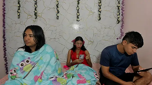 Beatiful girl sofia online show from December 2, 2025, 7:47 am