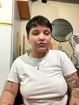 leti302 online show from October 29, 2025, 4:48 am