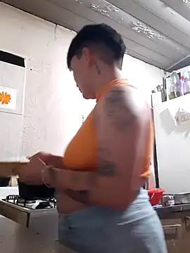 leti302 online show from November 26, 2025, 11:28 pm