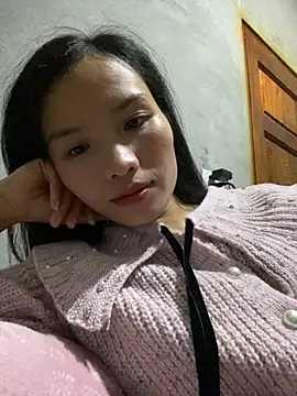 Yunzang online show from November 26, 2025, 12:39 pm