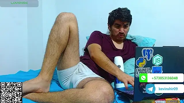 Snapshot of noah_miyake chatting on December 17, 2025, 7:25 am noah miyake online show from December 17, 2025, 7:25 am