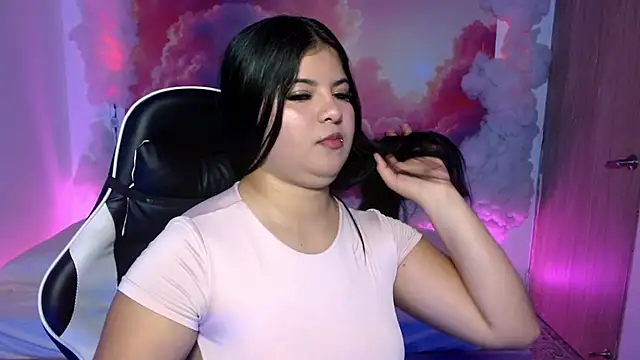 Sccarlett Gracee online show from November 25, 2025, 3:17 am