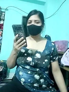 Chadni19 online show from November 30, 2025, 3:38 pm