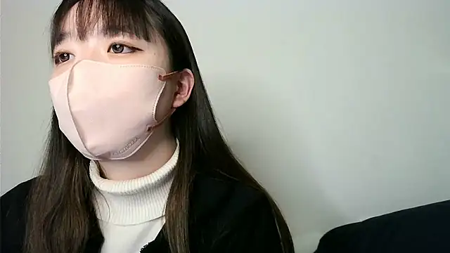 yua chan00 online show from March 11, 2026, 1:17 pm