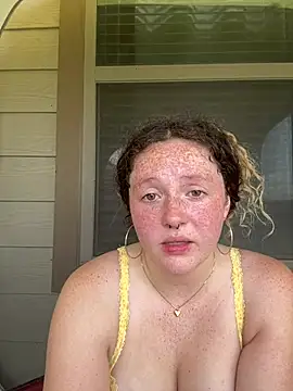 sugasunny04 online show from August 5, 2026, 6:22 pm