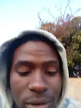younggblackkCOCK19 online show from July 28, 2026, 3:21 pm