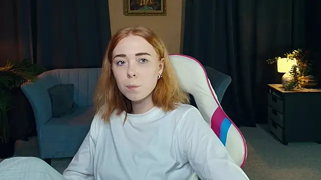 AddieOsler online show from December 4, 2025, 9:01 pm