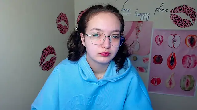 MissAriaa online show from December 4, 2025, 6:55 am