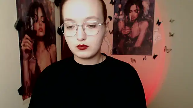 MissAriaa online show from March 6, 2026, 1:18 pm