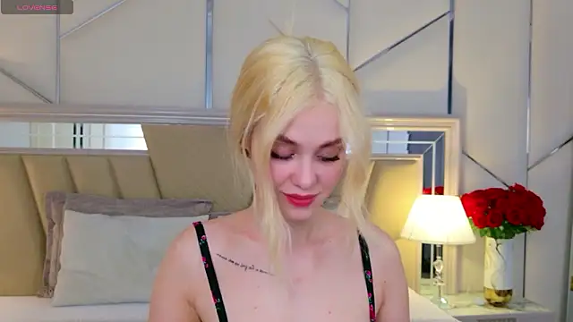 Rose Masson online show from February 3, 2026, 6:22 am