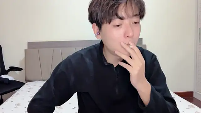 xiaoxiao1025 online show from November 26, 2025, 1:01 pm