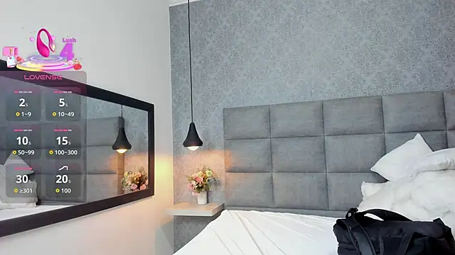 Luna Bella3 online show from November 29, 2025, 11:46 am