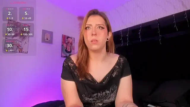 JanneBlossom  online show from April 19, 2026, 8:33 pm