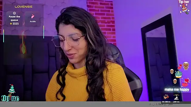 Snapshot of ghostwomaan chatting on December 19, 2025, 12:23 pm ghostwomaan online show from December 19, 2025, 12:23 pm