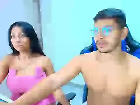 sophia and alex online show from October 26, 2025, 3:23 am