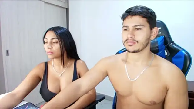 sophia and alex online show from November 13, 2025, 1:37 am