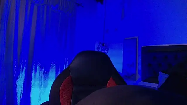 Snapshot of Ghost__Girl_ chatting on November 5, 2025, 4:23 am Ghost Girl online show from November 5, 2025, 4:23 am