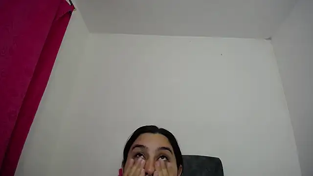 Mia fox29 online show from November 28, 2025, 11:46 am