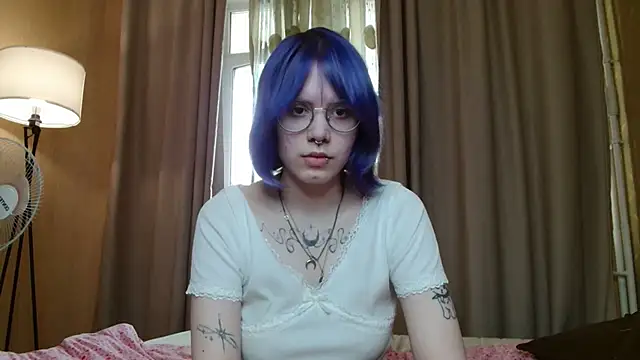 Snapshot of KellePourier chatting on May 15, 2026, 6:09 am KellePourier online show from May 15, 2026, 6:09 am