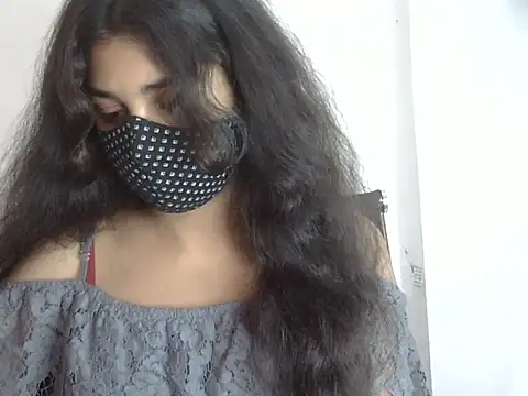 Snapshot of Cutie_Sonam chatting on April 4, 2026, 1:59 am Cutie Sonam online show from April 4, 2026, 1:59 am