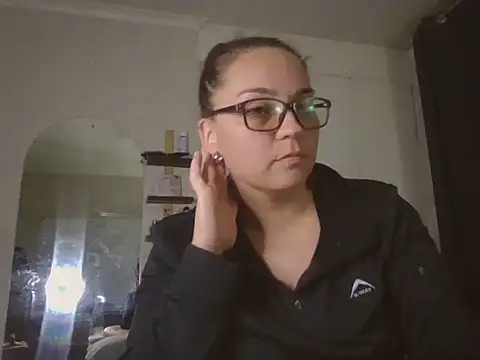 lilMissMarli online show from November 20, 2025, 7:46 pm