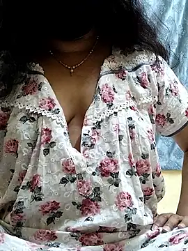 girl999 online show from January 10, 2026, 7:15 pm