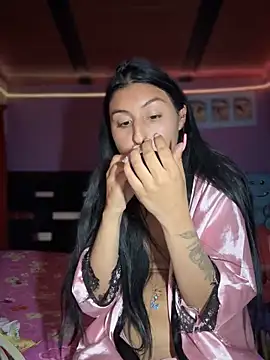 anny  18 online show from November 5, 2025, 4:34 am