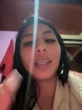 anny  18 online show from December 4, 2025, 4:22 am