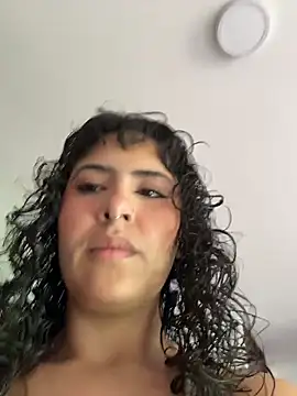 SugarTroubl33 online show from March 29, 2026, 1:22 pm