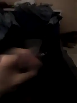 giovanift111 online show from December 21, 2025, 12:23 pm